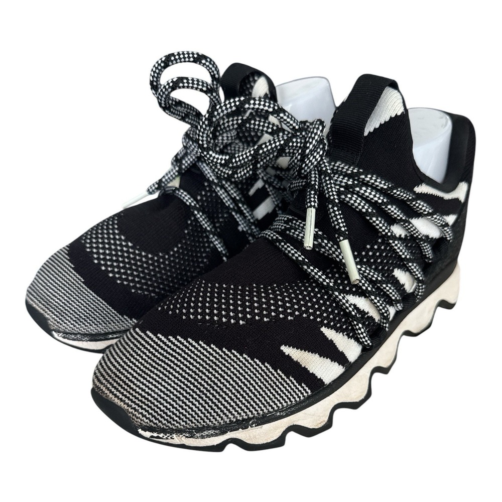 Sorel Kinetic Lace Women's Sneakers Size 7 Black White Knit Scalloped Sole